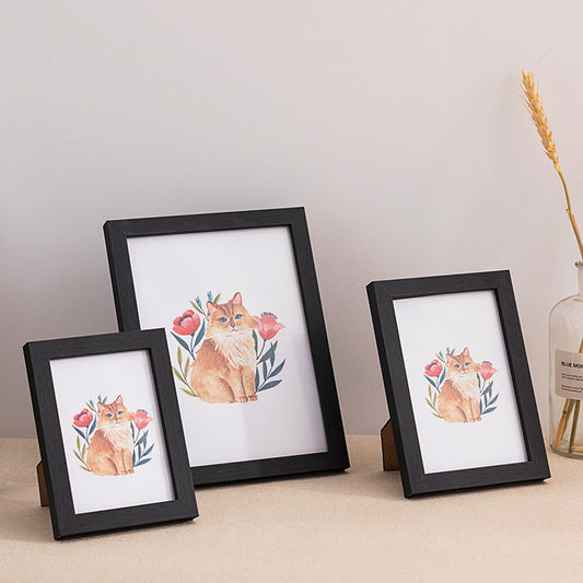 Simple Wooden Photo Frame Set Up for Wall Pictures